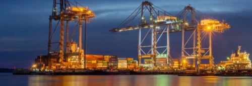 Ammonia cracking plant converting green ammonia back into hydrogen for clean energy use