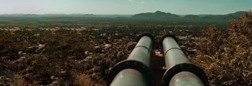 Green hydrogen pipeline transport infrastructure for intercontinental energy trade versus HVDC electricity transmission